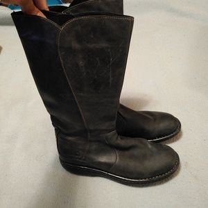 Leather boots